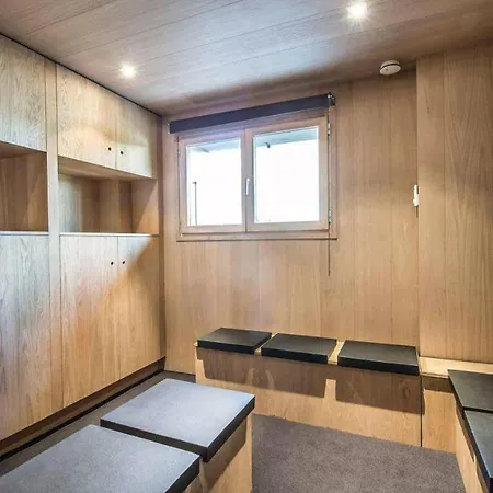 Moderne Equipe De 5 Apartment Courchevel